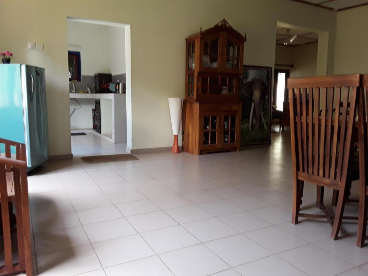 Karl Holiday Bungalow Kalutara Extérieur photo