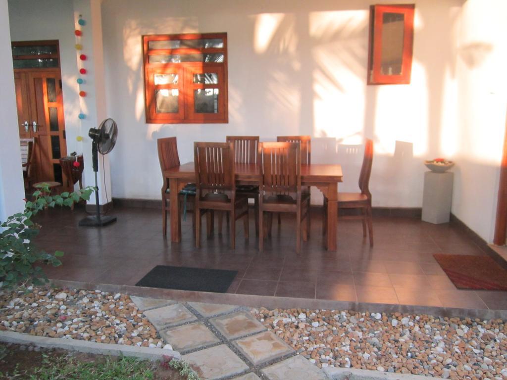 Karl Holiday Bungalow Kalutara Extérieur photo