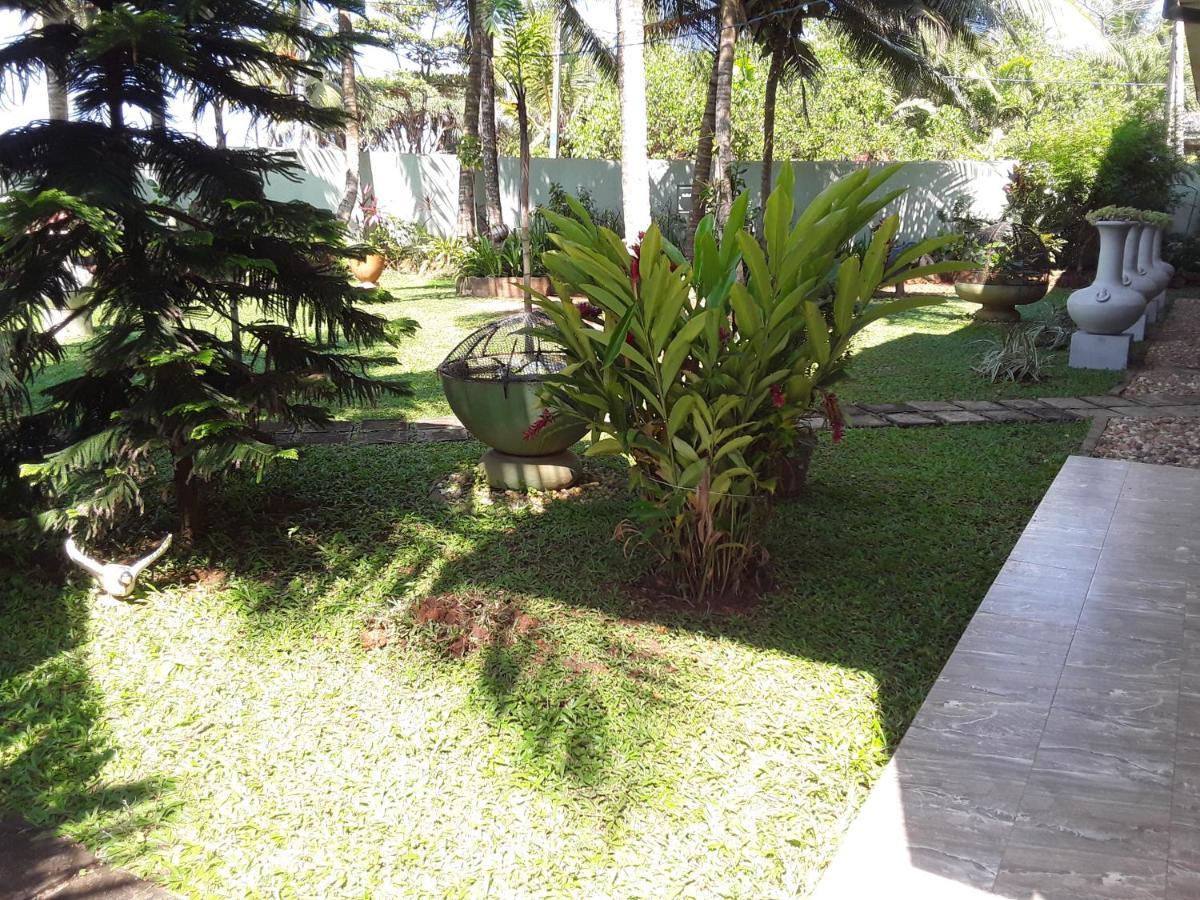 Karl Holiday Bungalow Kalutara Extérieur photo