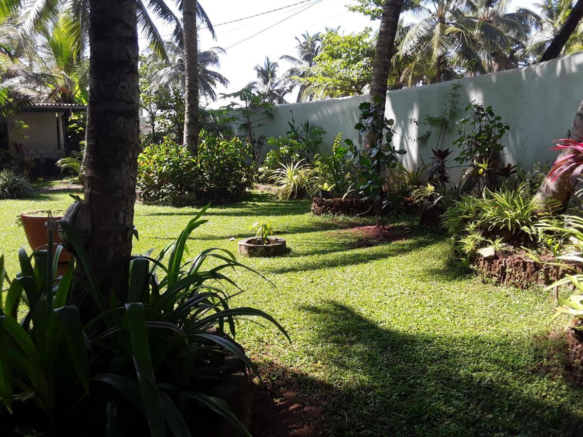 Karl Holiday Bungalow Kalutara Extérieur photo